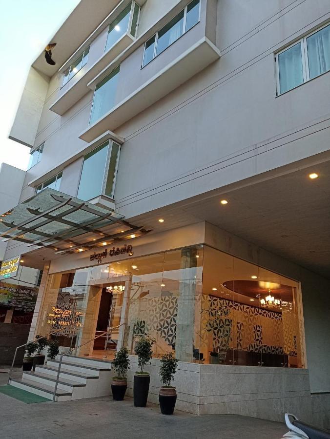 Palguni Residency Hotel Hassan Exterior photo